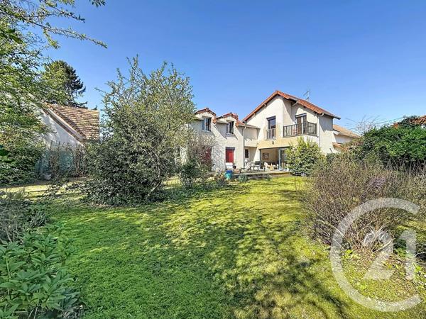 Maison à vendre  7 pièces - 186 m 2   STE GENEVIEVE DES BOIS  - 91