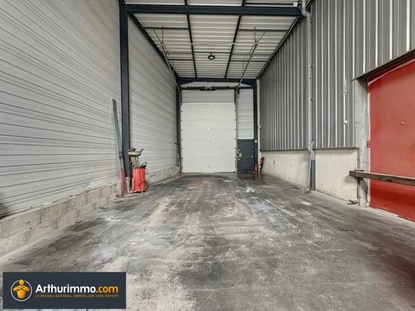 Location Local commercial 300 m2 à La Tour-du-Pin