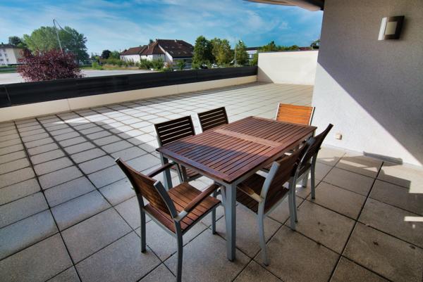 A louer – Superbe T4 meublé de 133 m² avec terrasse exceptionnelle – Saint-Genis-Pouilly