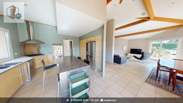 ST-ALBAN -4 CHAMBRES-PISCINE