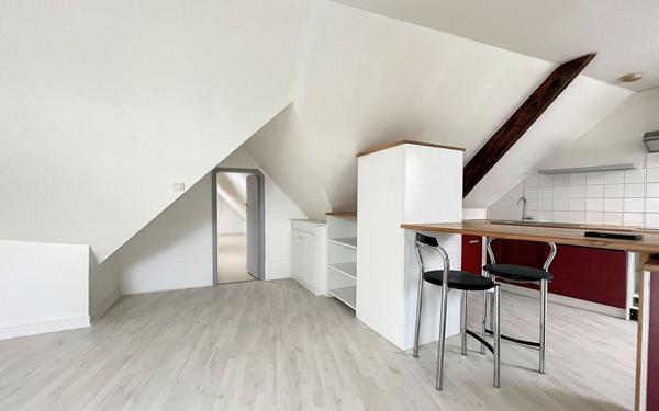 Appartement à louer    1 pièce • 25,85 m2 Caden