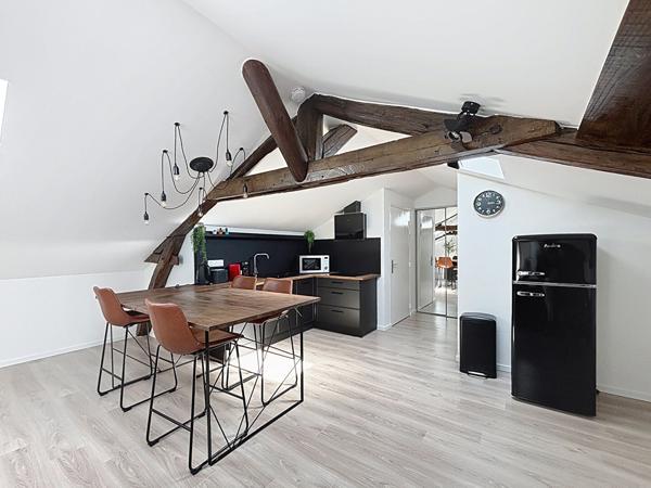 Location appartement Châlons-en-Champagne - 2 pièce(s) - 49 m² - 750 €/mois