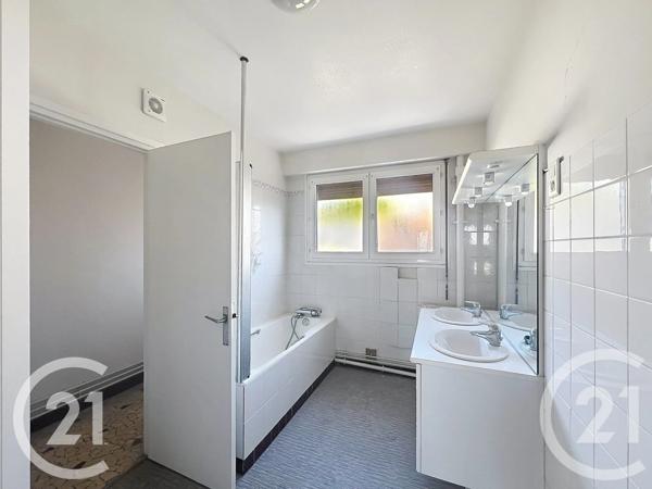 Appartement F5 à vendre  5 pièces - 105,54 m 2   ROUEN  - 76