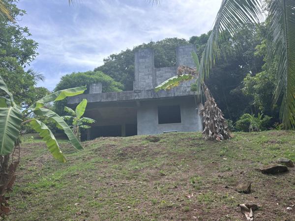 Maison à GOYAVE, 97128 - 7 pièces 160m²