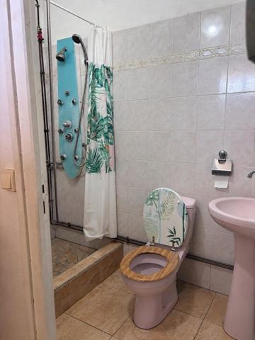 Maison à GOYAVE, 97128 - 7 pièces 160m²
