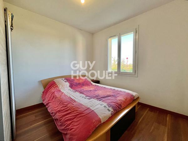 DPE A ! Maison de plain-pied, 4 chambres, un double garage