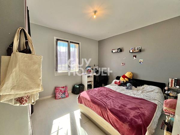 DPE A ! Maison de plain-pied, 4 chambres, un double garage