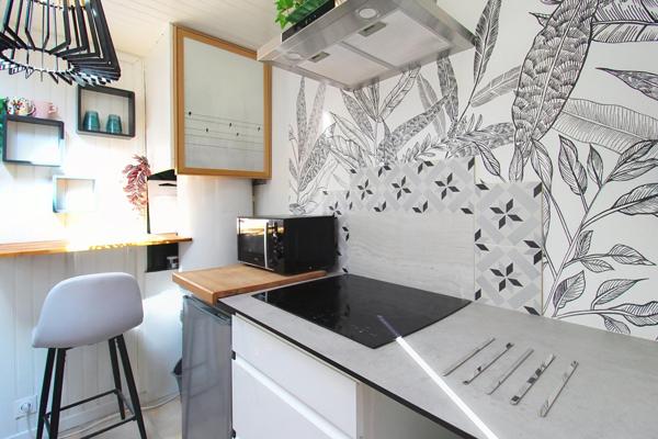 Très beau studio entièrement rénové proche de tout