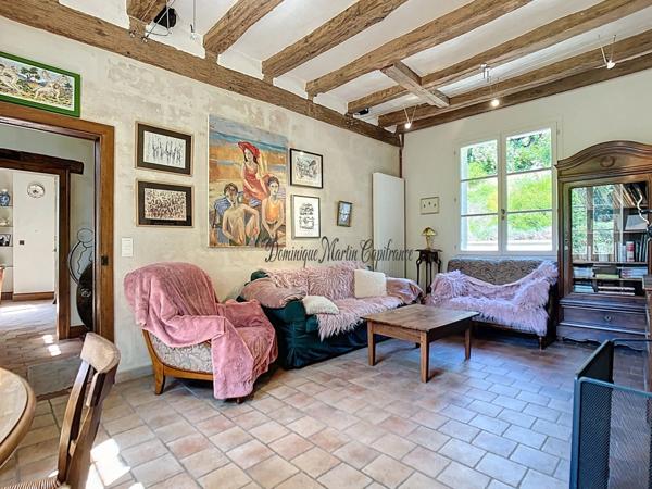 LOIR ET CHER (41)-VILLEDIEU LE CHATEAU, Maison à vendre 136m²-4 pièces- terrasse- dépendances-jardin-cour-mare