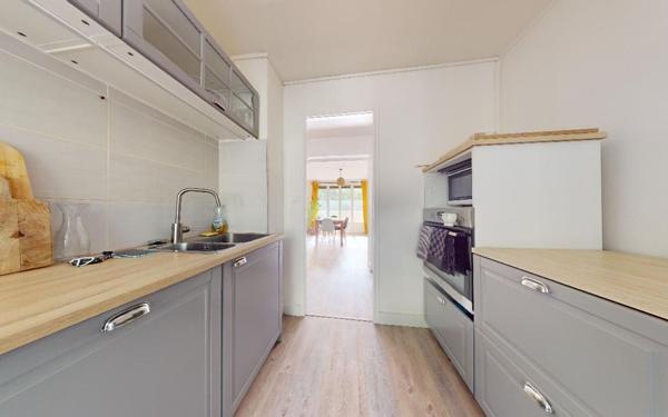 Appartement à vendre    3 pièces • 67,69 m2 Neuville-sur-Saône