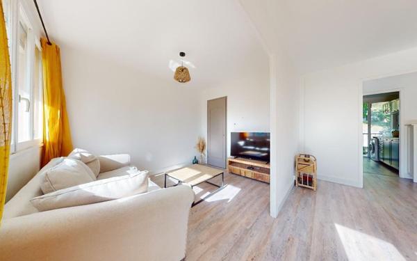 Appartement à vendre    3 pièces • 67,69 m2 Neuville-sur-Saône