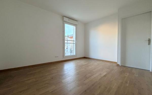 Appartement à vendre    3 pièces • 70 m2 Saint-Julien-en-Genevois