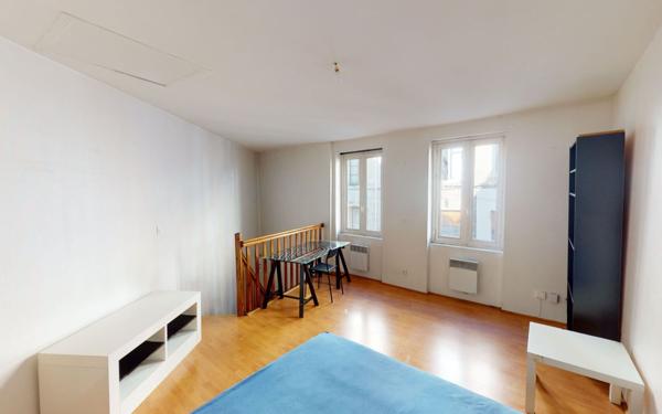 Appartement à louer    2 pièces • 36,21 m2 Saint-Étienne