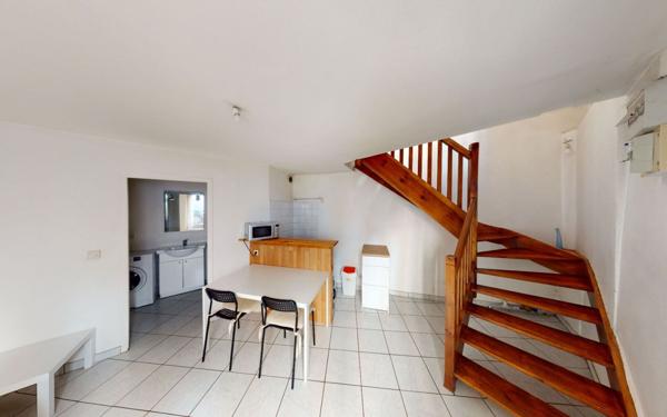 Appartement à louer    2 pièces • 36,21 m2 Saint-Étienne