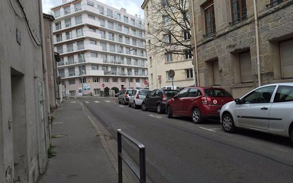 Appartement à louer    2 pièces • 36,21 m2 Saint-Étienne