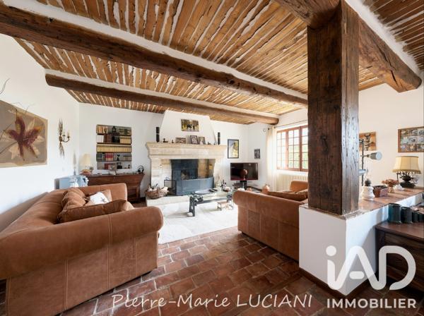 Maison à vendre 10 pièces 330 m² Le Puy-Sainte-Réparade