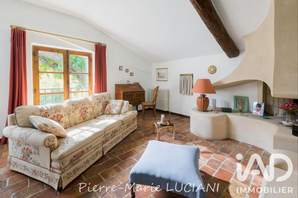 Maison à vendre 10 pièces 330 m² Le Puy-Sainte-Réparade