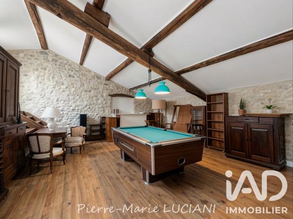 Maison à vendre 10 pièces 330 m² Le Puy-Sainte-Réparade