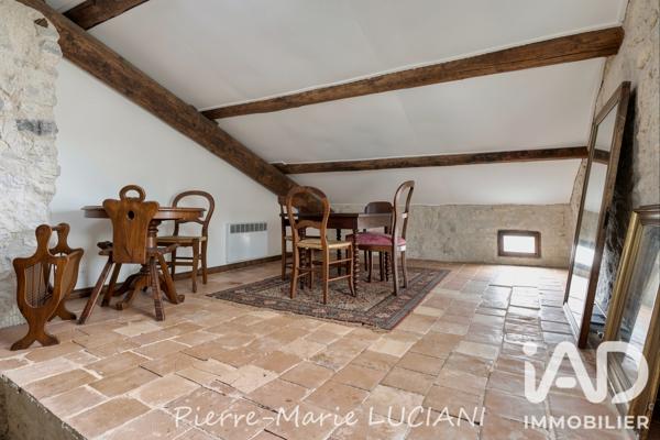 Maison à vendre 10 pièces 330 m² Le Puy-Sainte-Réparade