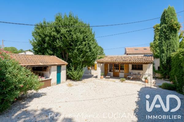 Maison à vendre 10 pièces 330 m² Le Puy-Sainte-Réparade
