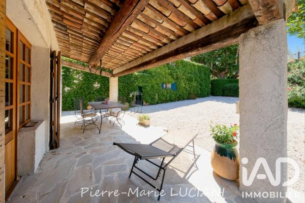 Maison à vendre 10 pièces 330 m² Le Puy-Sainte-Réparade