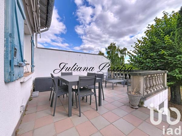 Maison à vendre 7 pièces 142 m² Épône