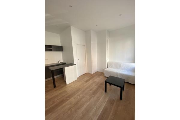 A LOUER : T1 à LILLE • Vauban • 435 € CC • Réf. G408-016