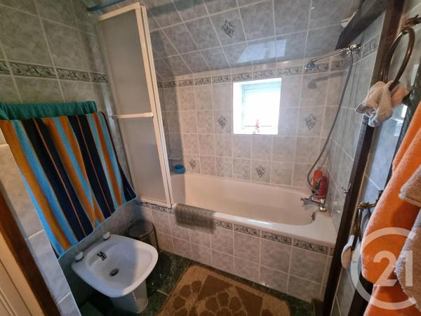 Maison à vendre  3 pièces - 81,23 m 2   MONTREUILLON  - 58