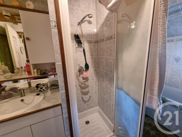 Maison à vendre  3 pièces - 81,23 m 2   MONTREUILLON  - 58