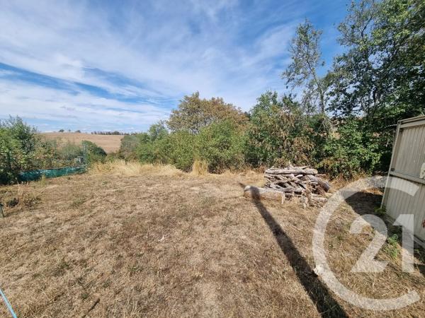 Maison à vendre  3 pièces - 81,23 m 2   MONTREUILLON  - 58