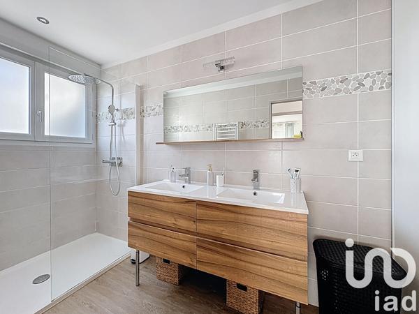 Maison à vendre 8 pièces 185 m² Charron