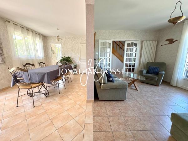 TRIEL-SUR-SEINE: Charmante maison 6pcs - 4ch -132m² avec grand jardin
