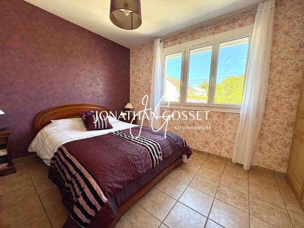 TRIEL-SUR-SEINE: Charmante maison 6pcs - 4ch -132m² avec grand jardin