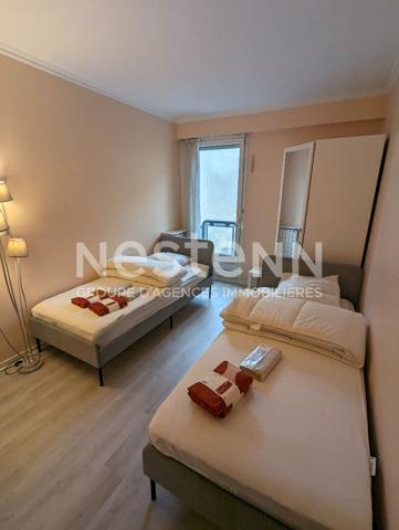 Versailles centre : Appartement meublé 4 pièces de 96 m²  avec balcons, cave et parking s/sol