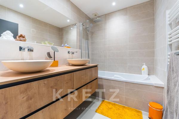 Marina réhabilitée sur le port