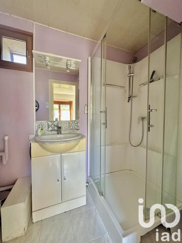 Maison 2 pièces de 39 m² à Quettehou (50630)