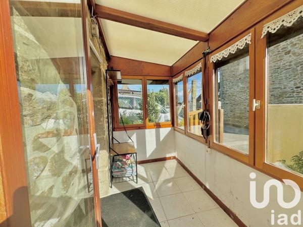 Maison 2 pièces de 39 m² à Quettehou (50630)