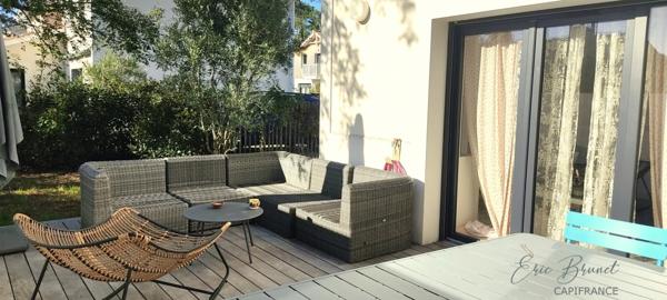 ANDERNOS-LES-BAINS - Maison récente - 3 chambres et 2 salles de bains - au calme - avec garage