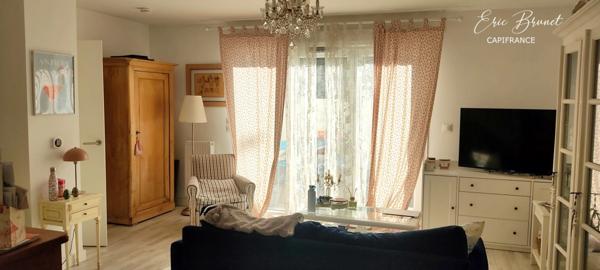 ANDERNOS-LES-BAINS - Maison récente - 3 chambres et 2 salles de bains - au calme - avec garage