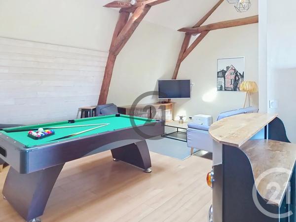 Immeuble à vendre  255,20 m 2   AUXERRE  - 89