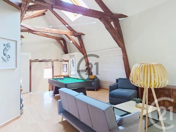Immeuble à vendre  255,20 m 2   AUXERRE  - 89