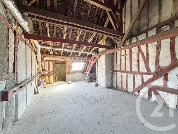 Immeuble à vendre  307 m 2   SENS  - 89