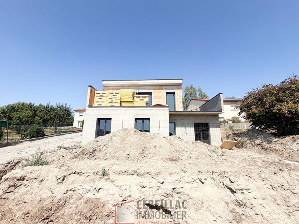 Villa 5 pièce(s) 3 chambre(s) 153.94 m²