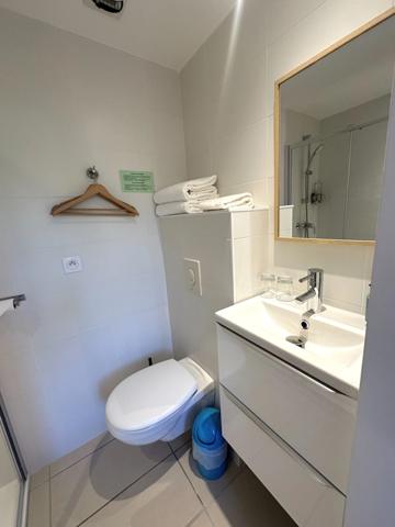 A vendre VAR (83), FDC avec MURS, hotel de charme 3 étoiles, restaurant, piscine, CA 221KE