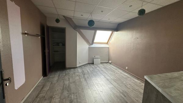 BUREAUX - 92M2 - A LOUER - ZAC DE THER