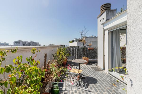 Appartement d’artiste avec terrasse et vues