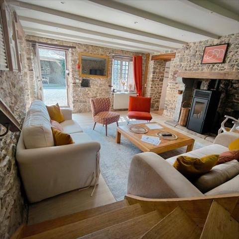 Maison à vendre à Tourville-sur-Sienne dans la Manche (50200), ref : 9281