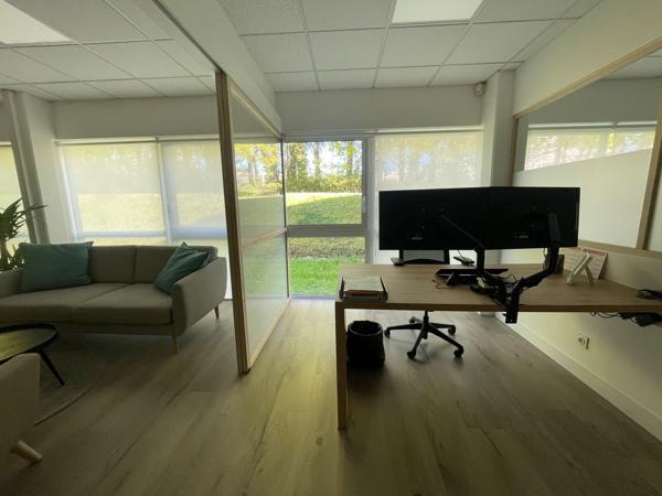 Bureaux à louer à Carquefou open space rénové avec fibre optique