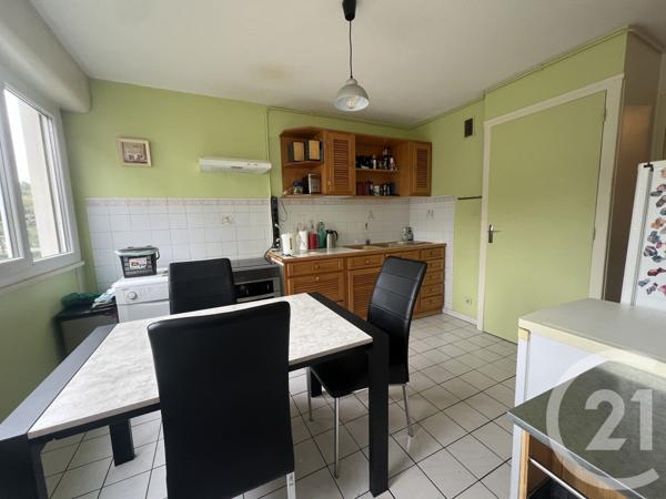 Appartement F3 à vendre  3 pièces - 60 m2 VOIRON - 38