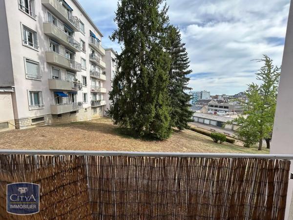 Appartement à louer 2 pièces 42.69m² Nevers (58000)